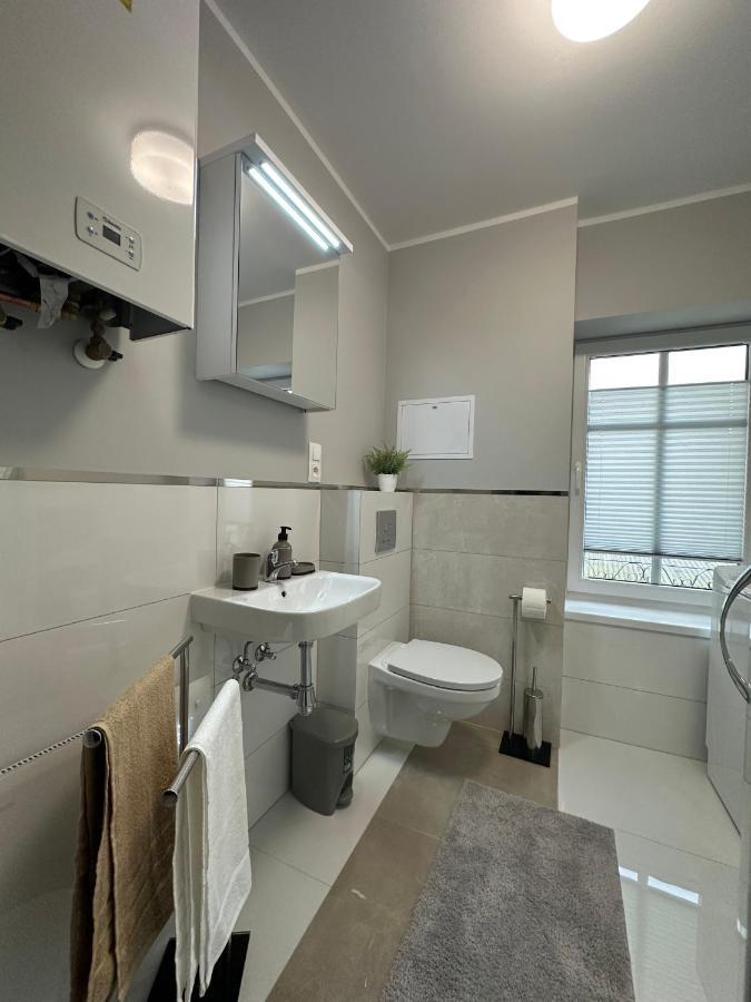 Apartament Przy Cieplickich Tezniach Jelenia Gora Luaran gambar