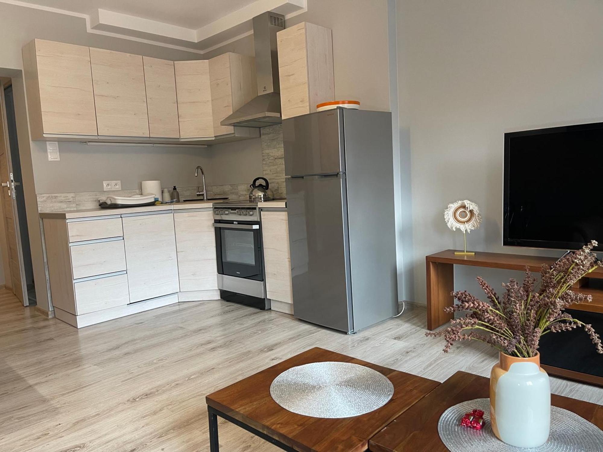 Apartament Przy Cieplickich Tezniach Jelenia Gora Luaran gambar
