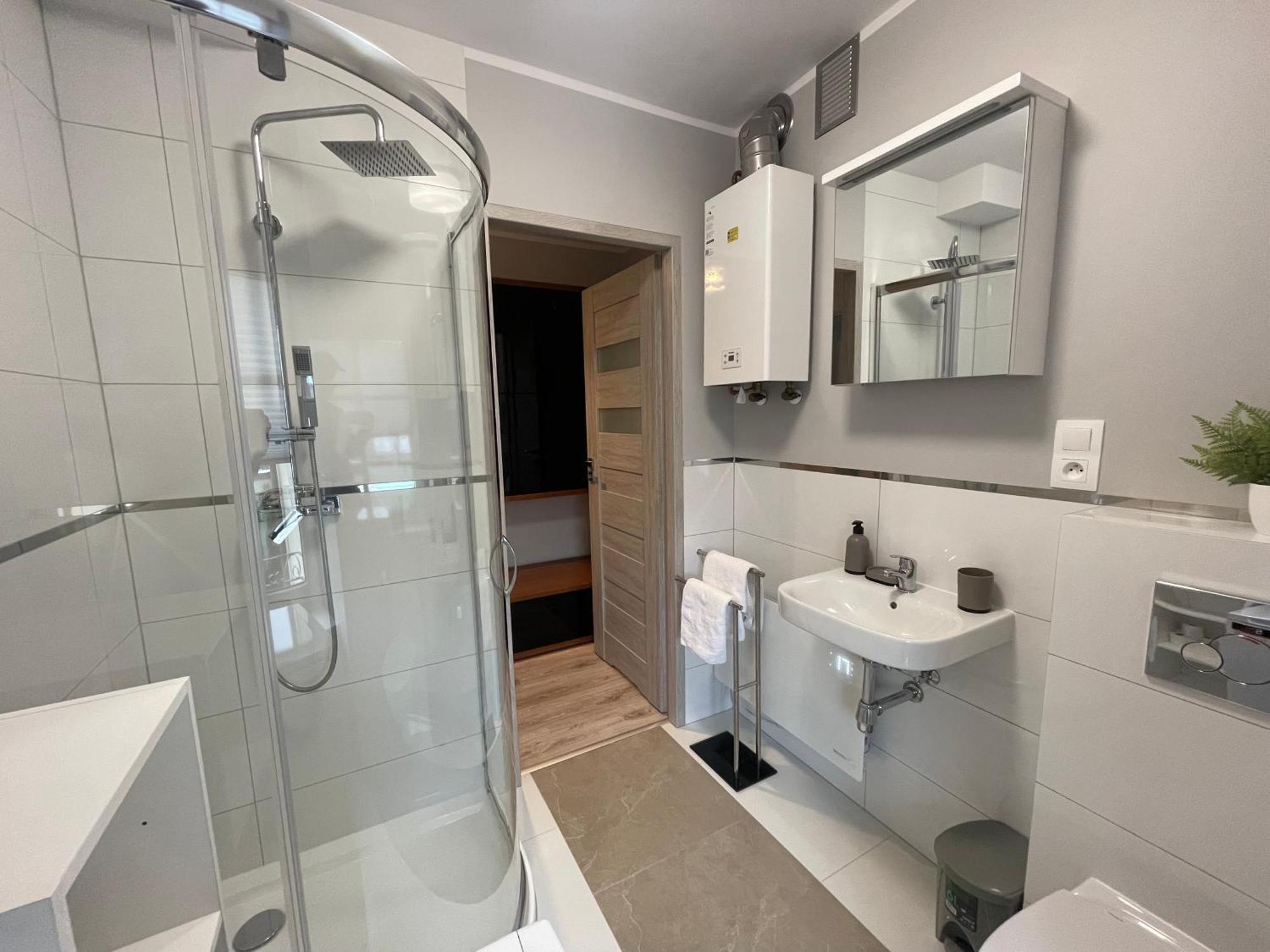 Apartament Przy Cieplickich Tezniach Jelenia Gora Luaran gambar
